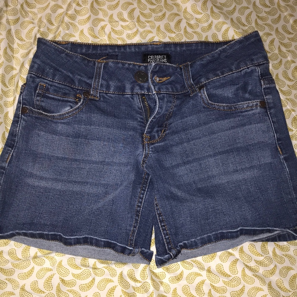 Size 0 shorts